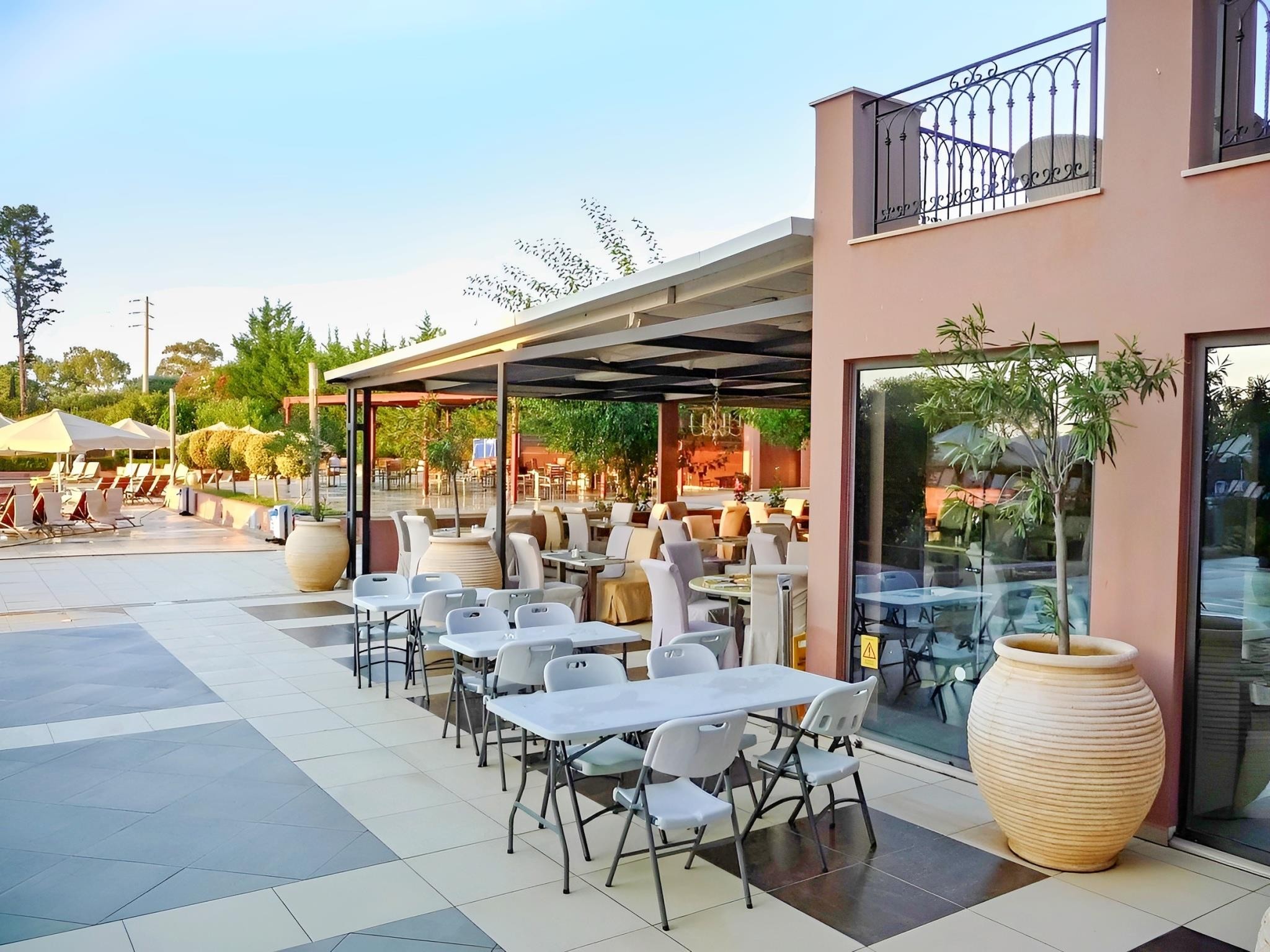 Utopia Resort & Spa 16