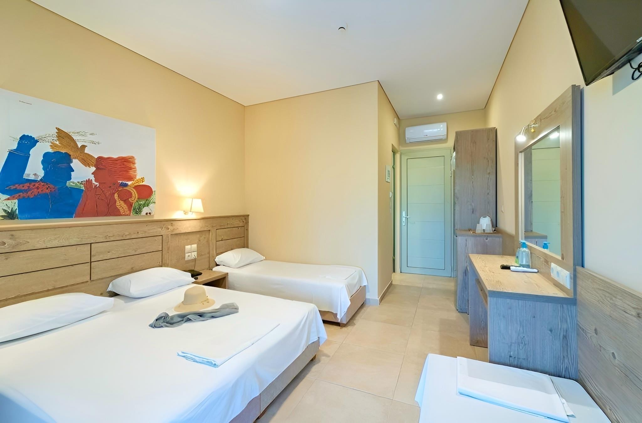 Thalassa Superior 10