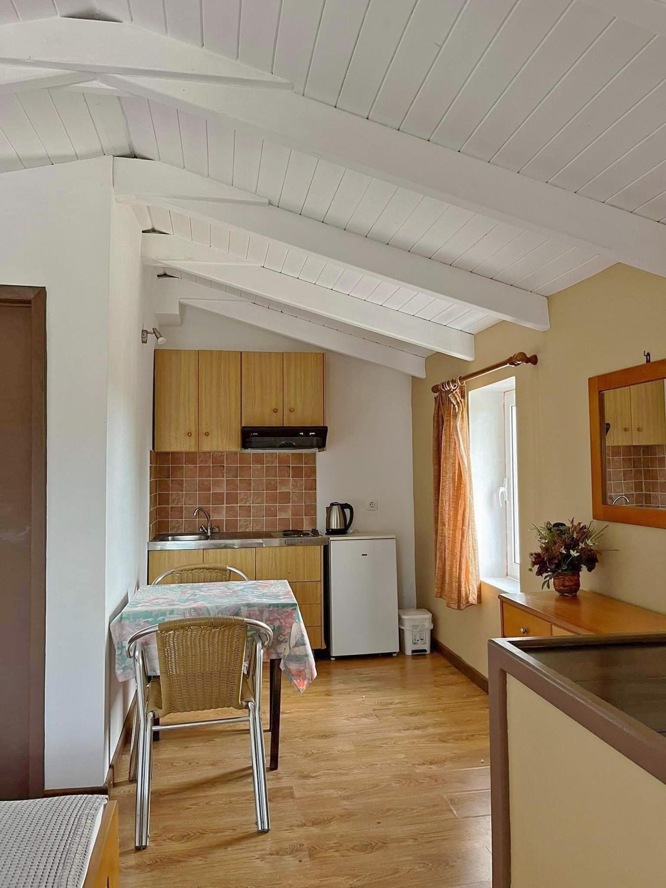 BESSIE´S VILLAGE 17