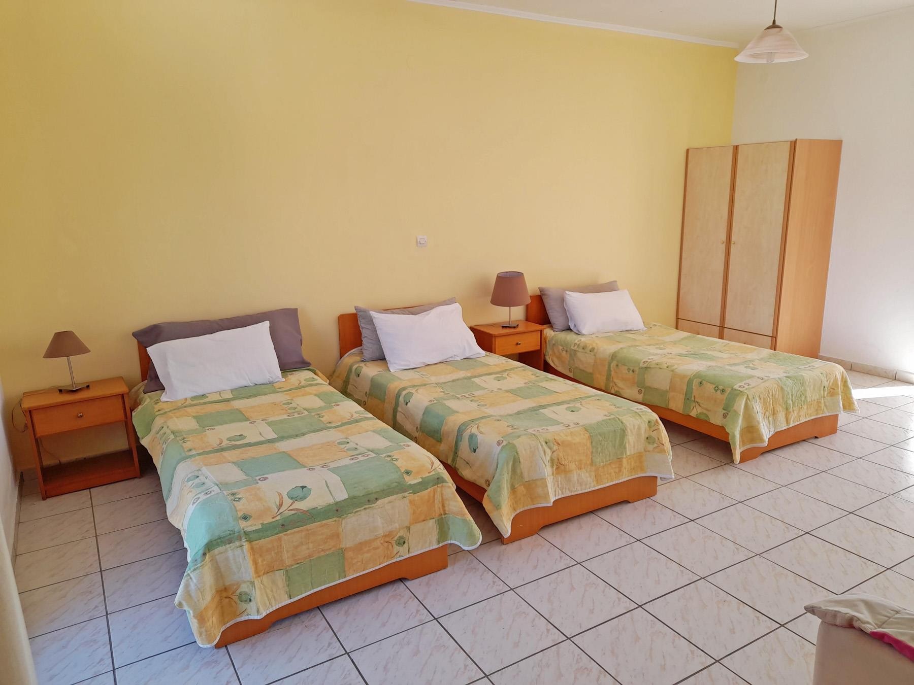 BESSIE´S VILLAGE 12