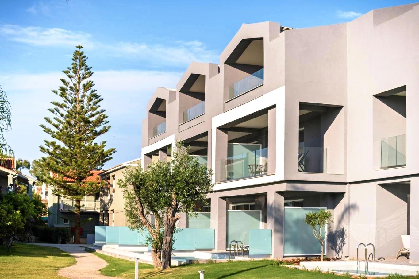 Acharavi Beach Hotel 13