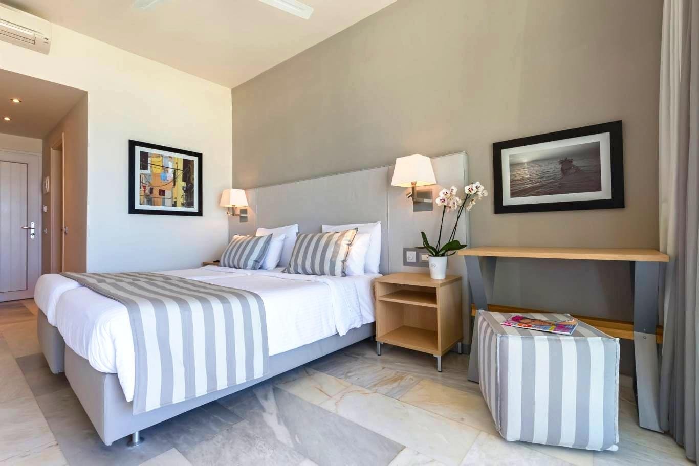 Acharavi Beach Hotel 8