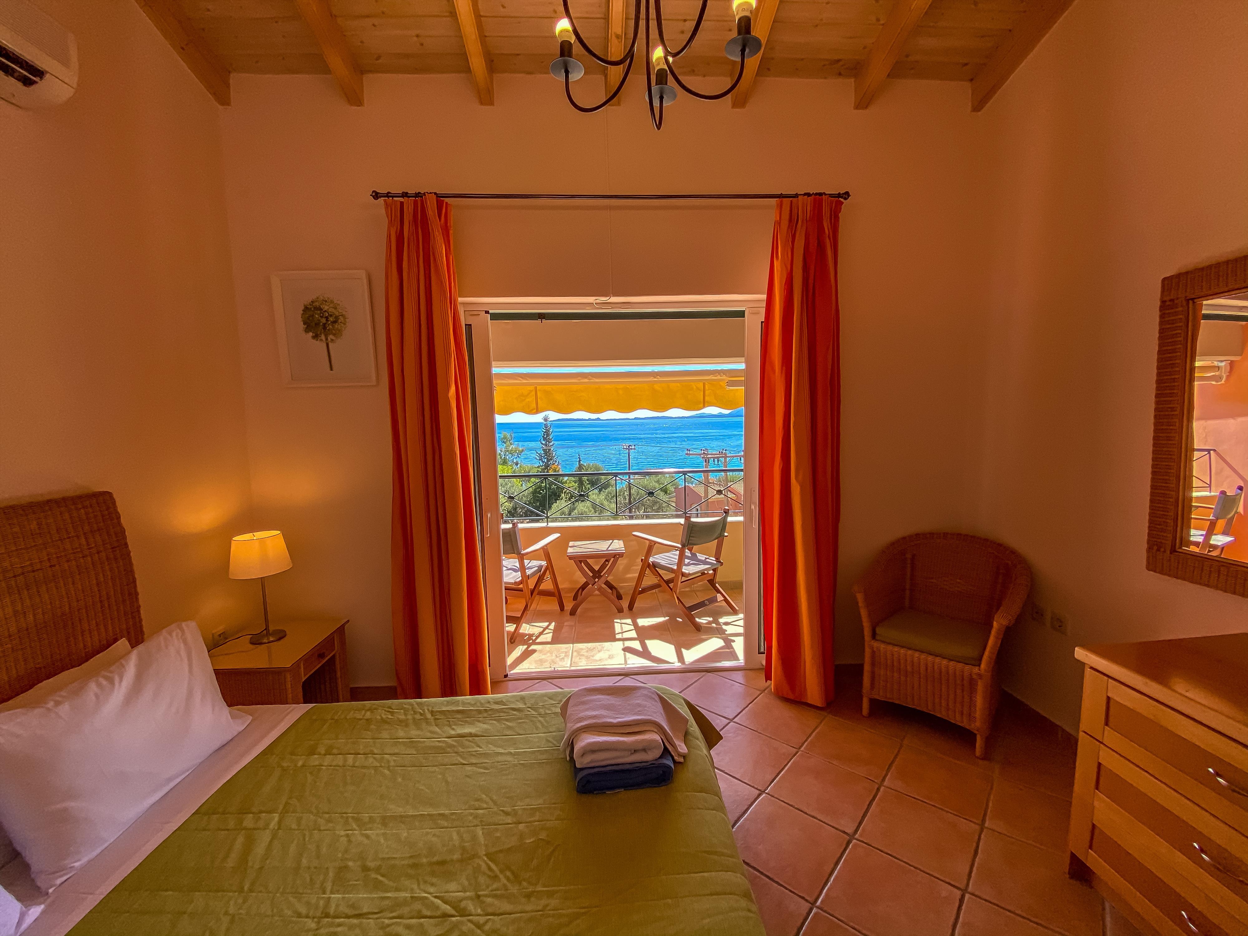 La Riviera Barbati Apartments 18