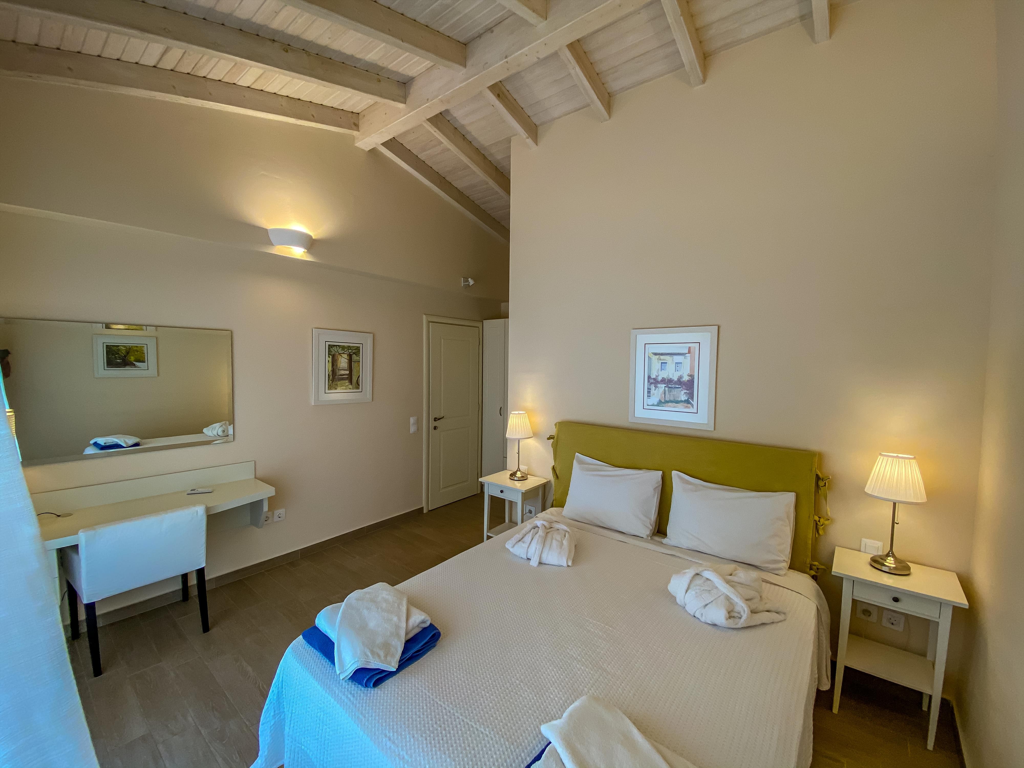 La Riviera Barbati Apartments 15