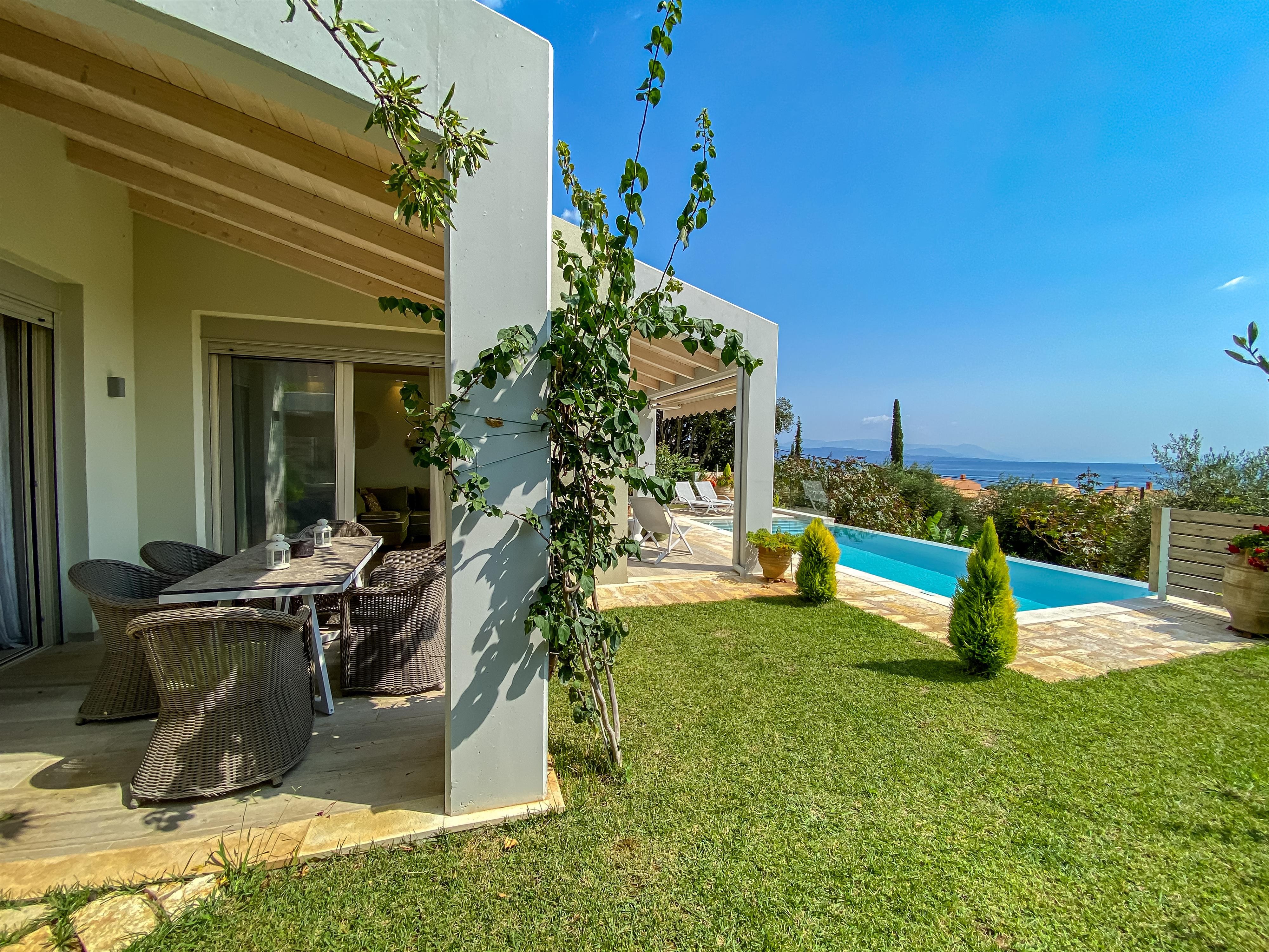 La Riviera Barbati Apartments 11