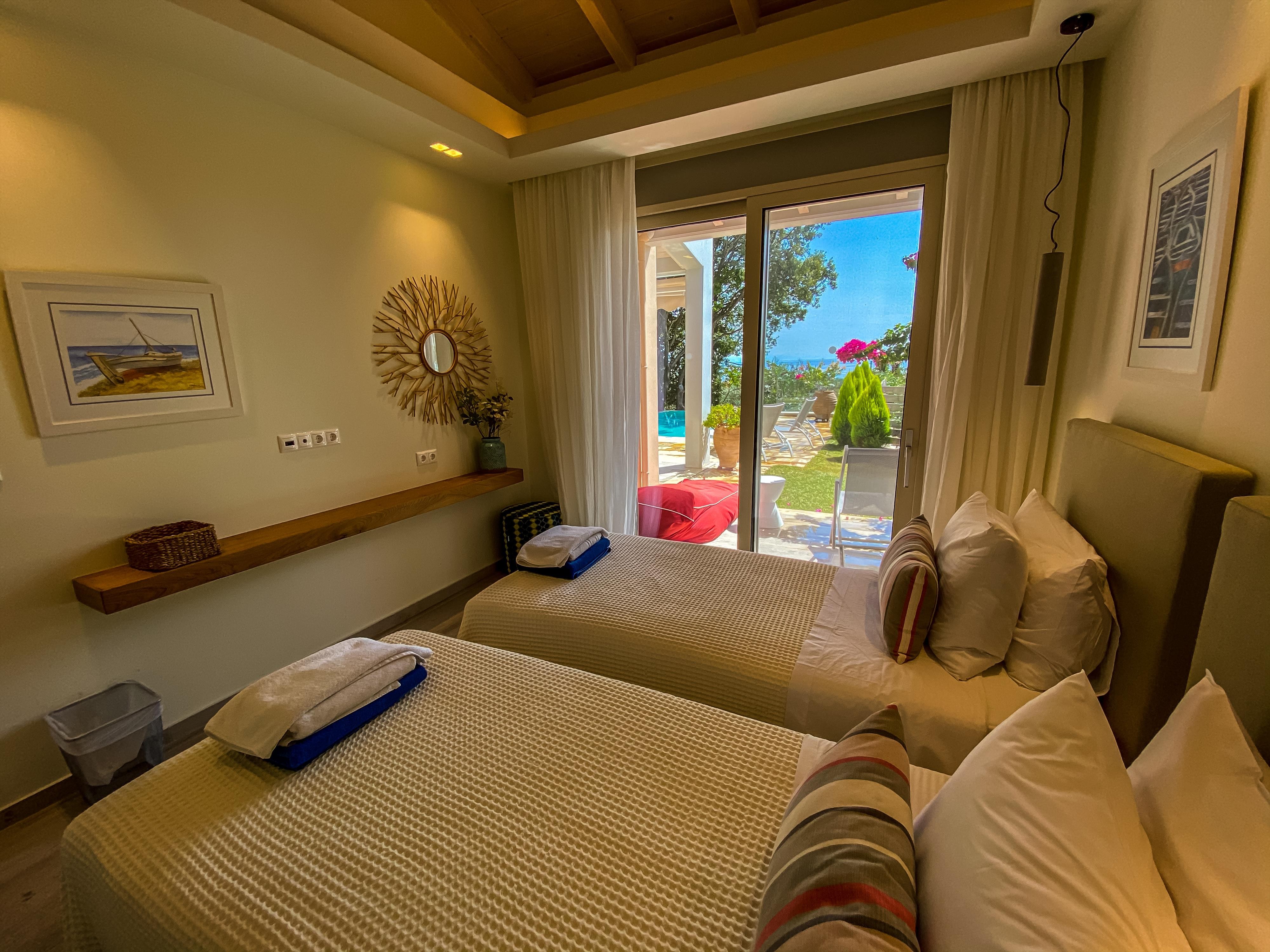 La Riviera Barbati Apartments 10