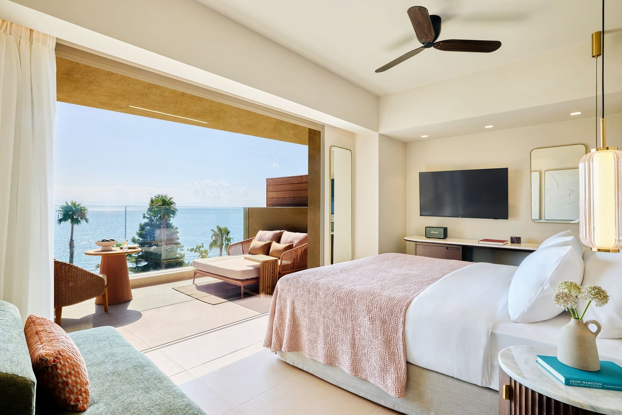 Avali, Mar-Bella Collection 7