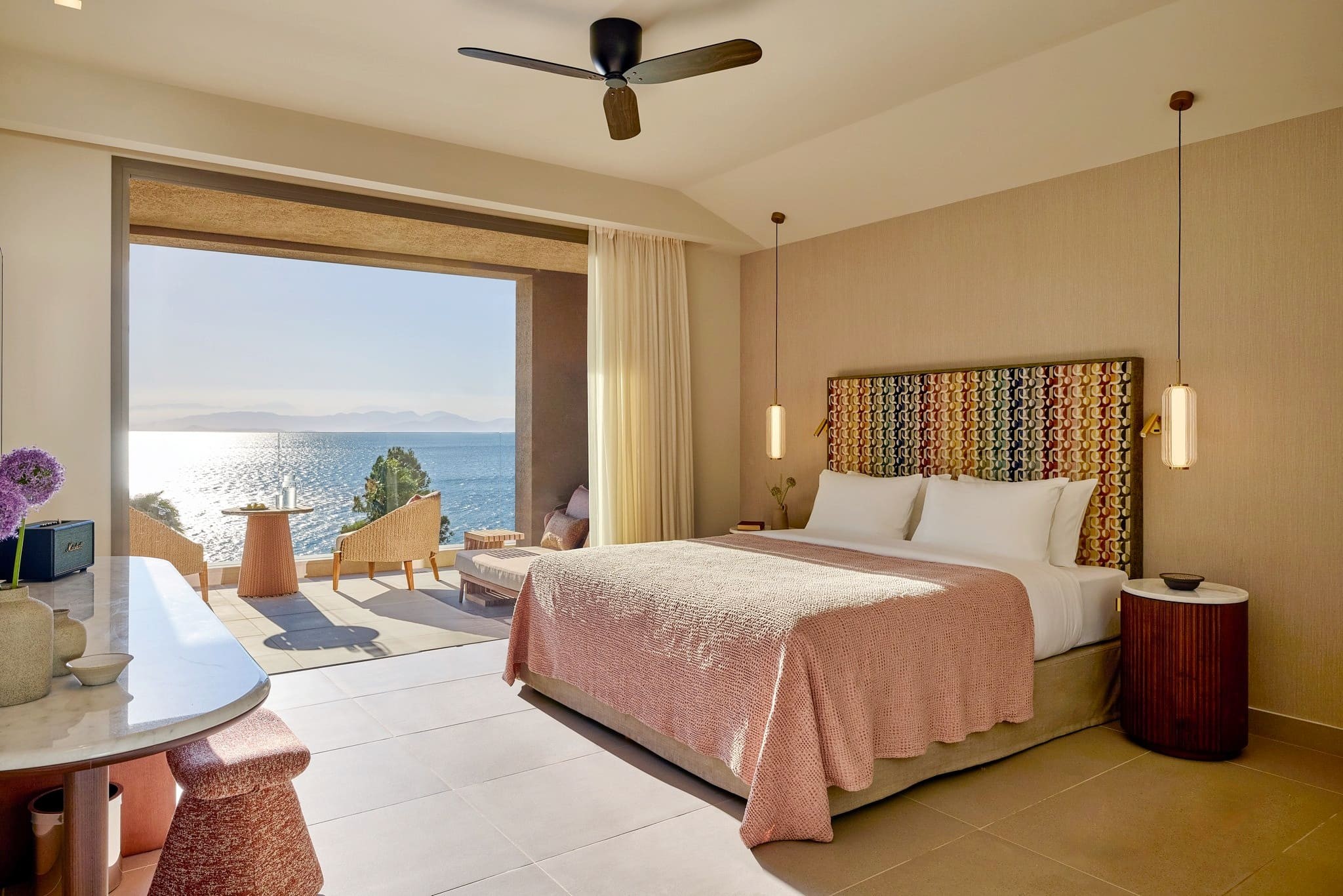 Avali, Mar-Bella Collection 13