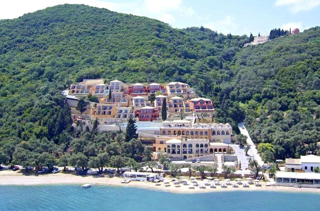 Nido, Mar-Bella Collection 22