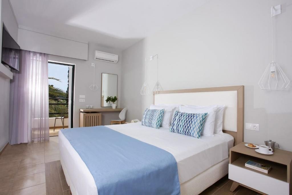 Paradise Hotel Corfu 9