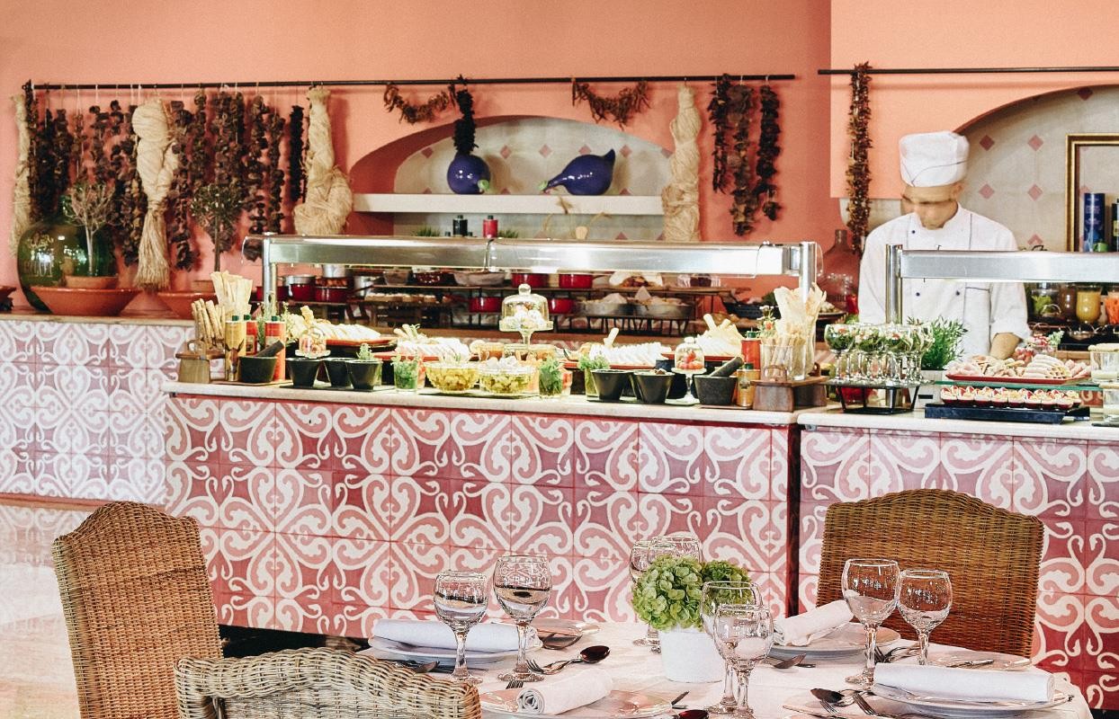 Grecotel Daphnila Bay 7