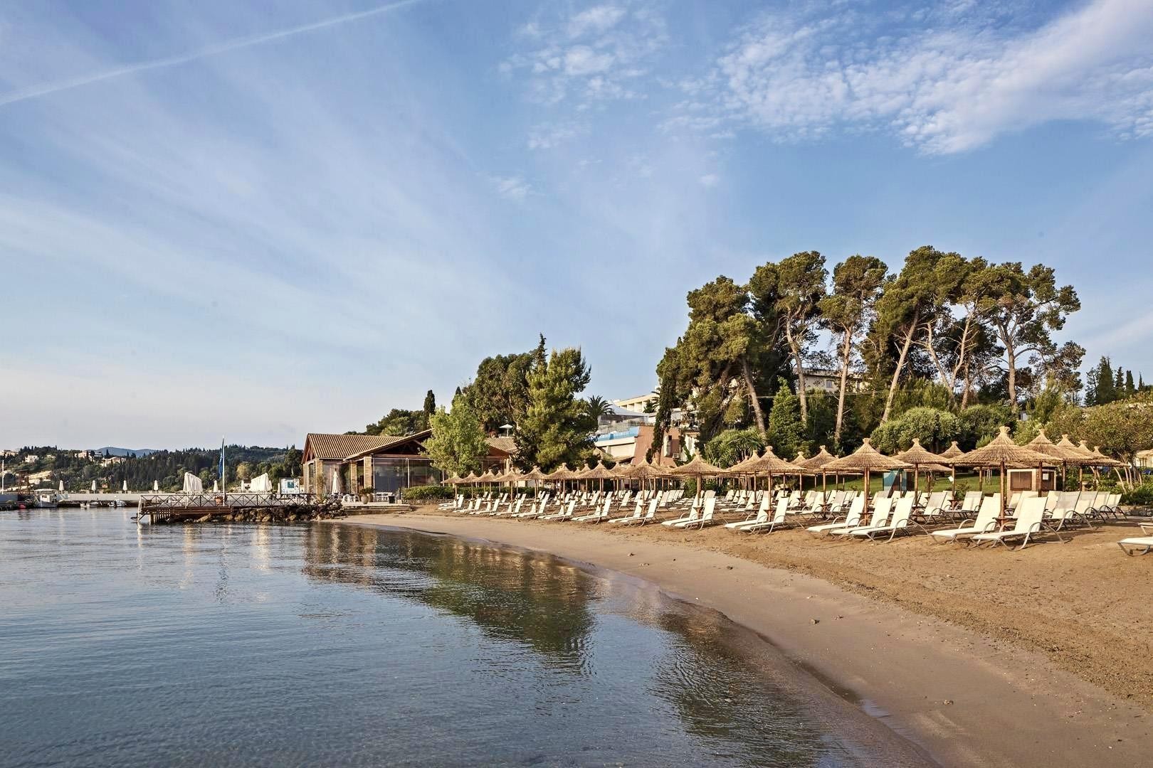 Kontokali Bay Resort & Spa 10