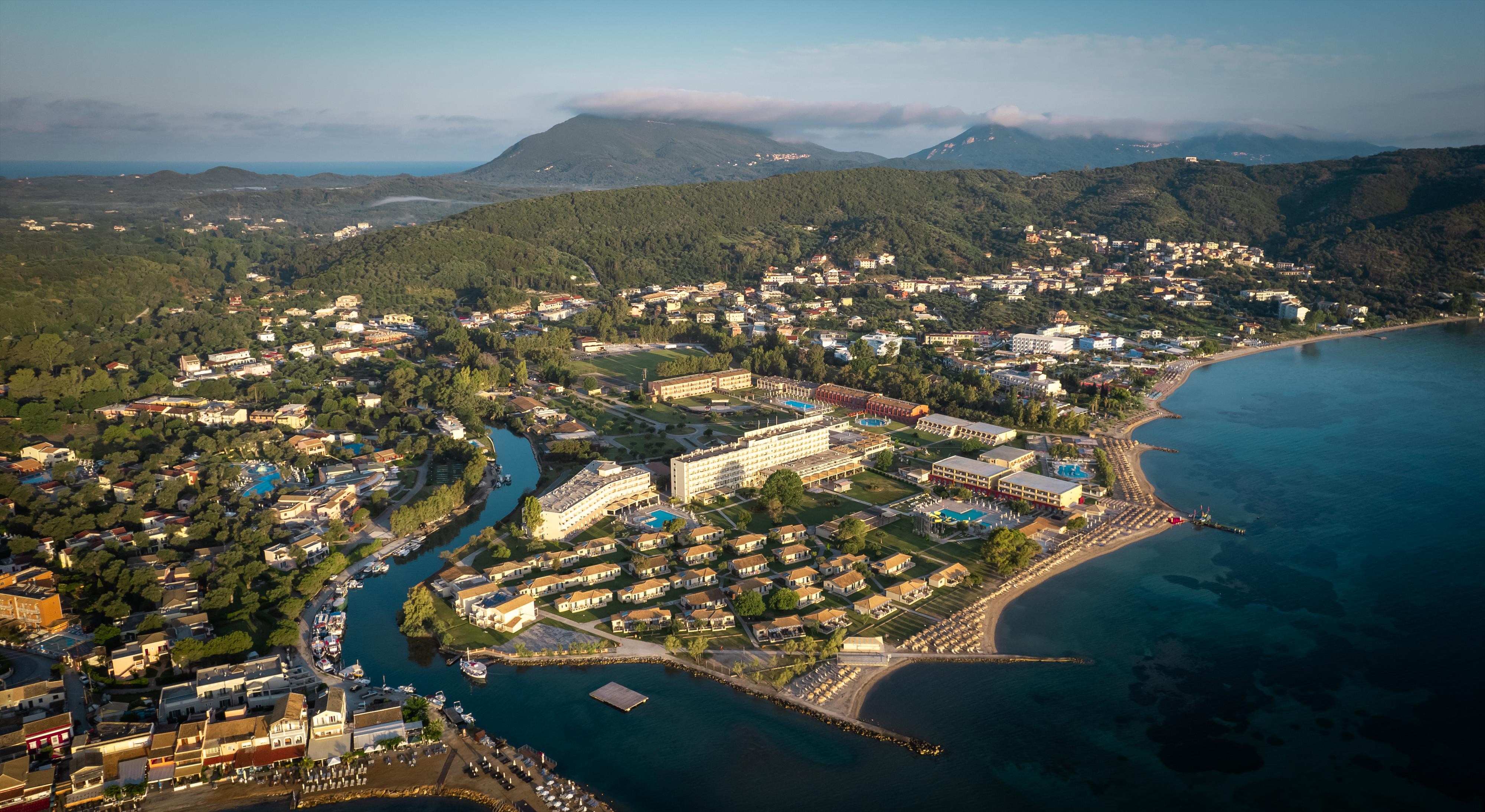 listing card gallery