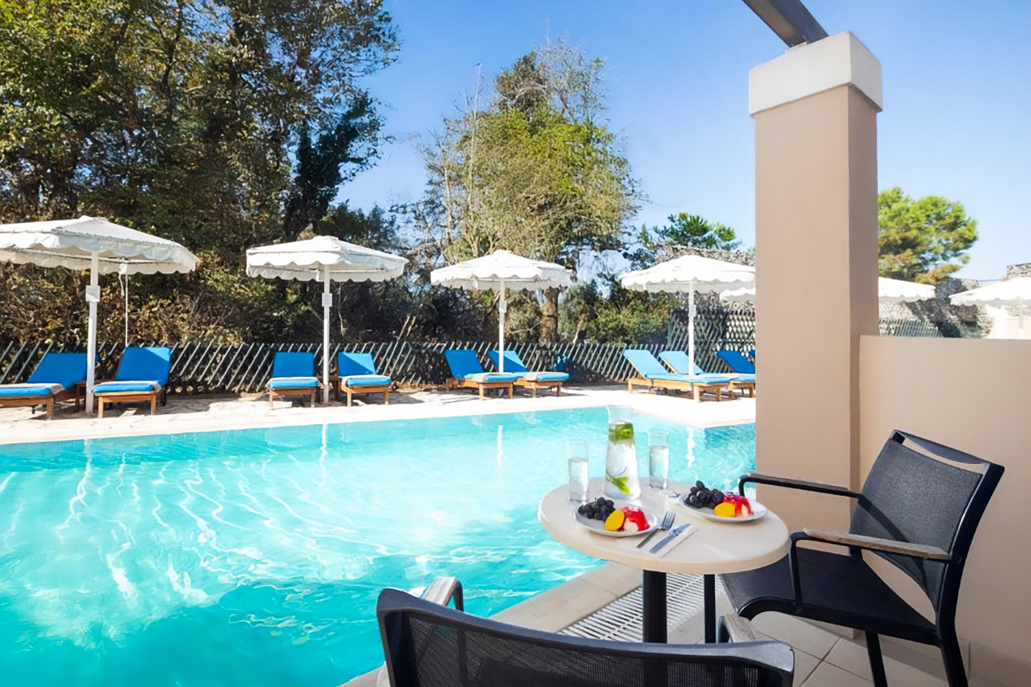 Roda Beach Resort & SPA 19