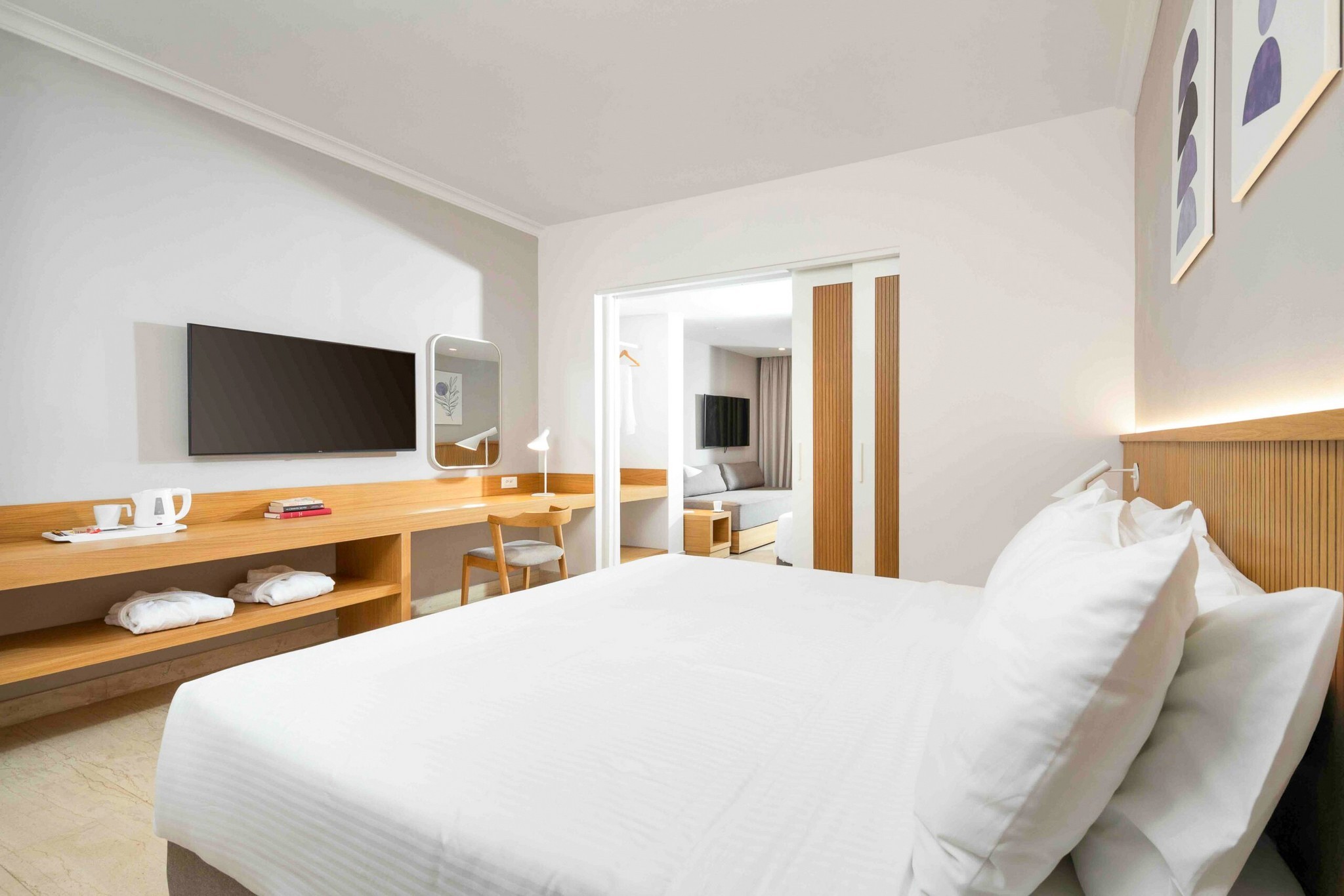 Roda Beach Resort & SPA 25