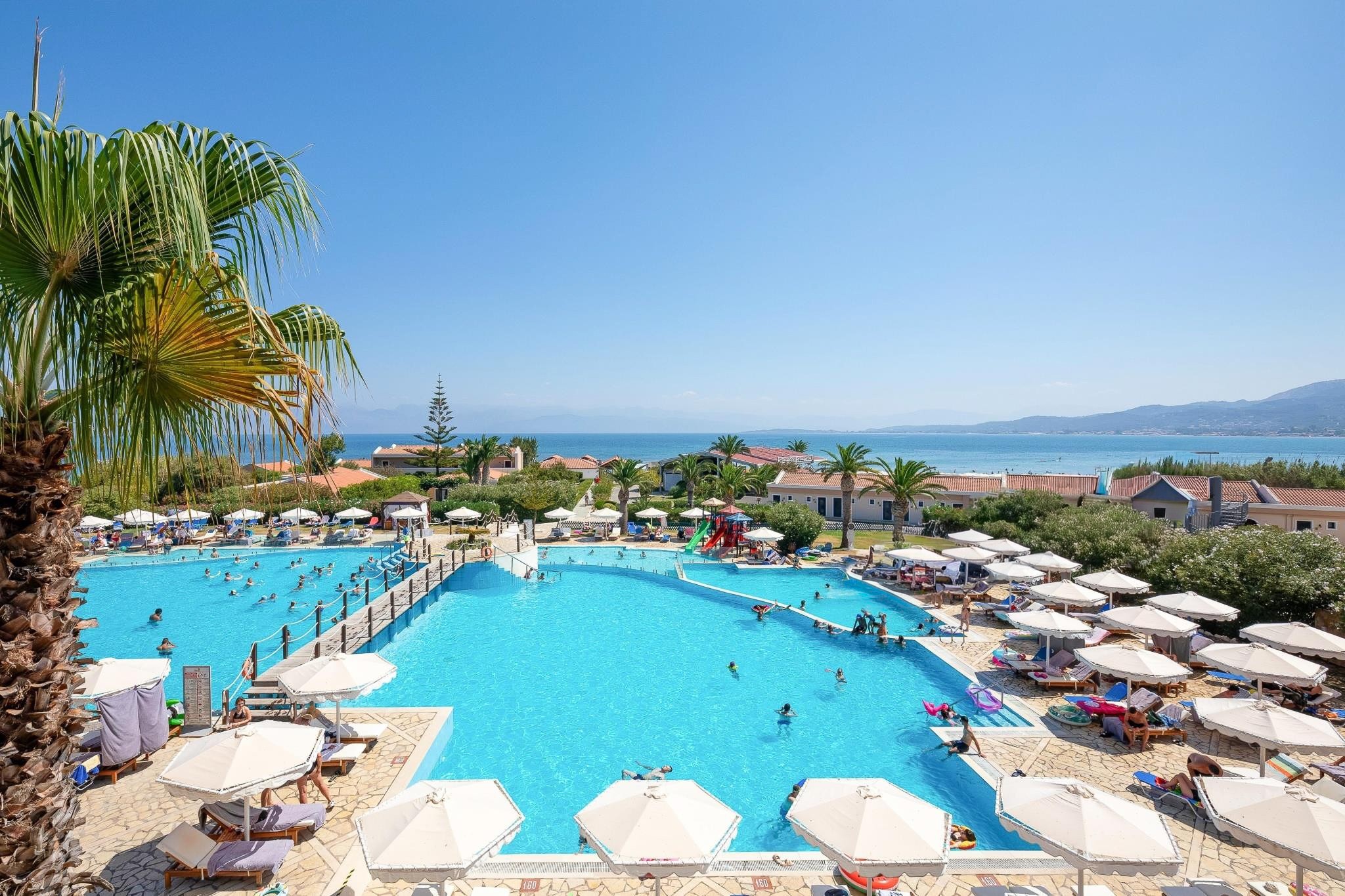 Roda Beach Resort & SPA 13