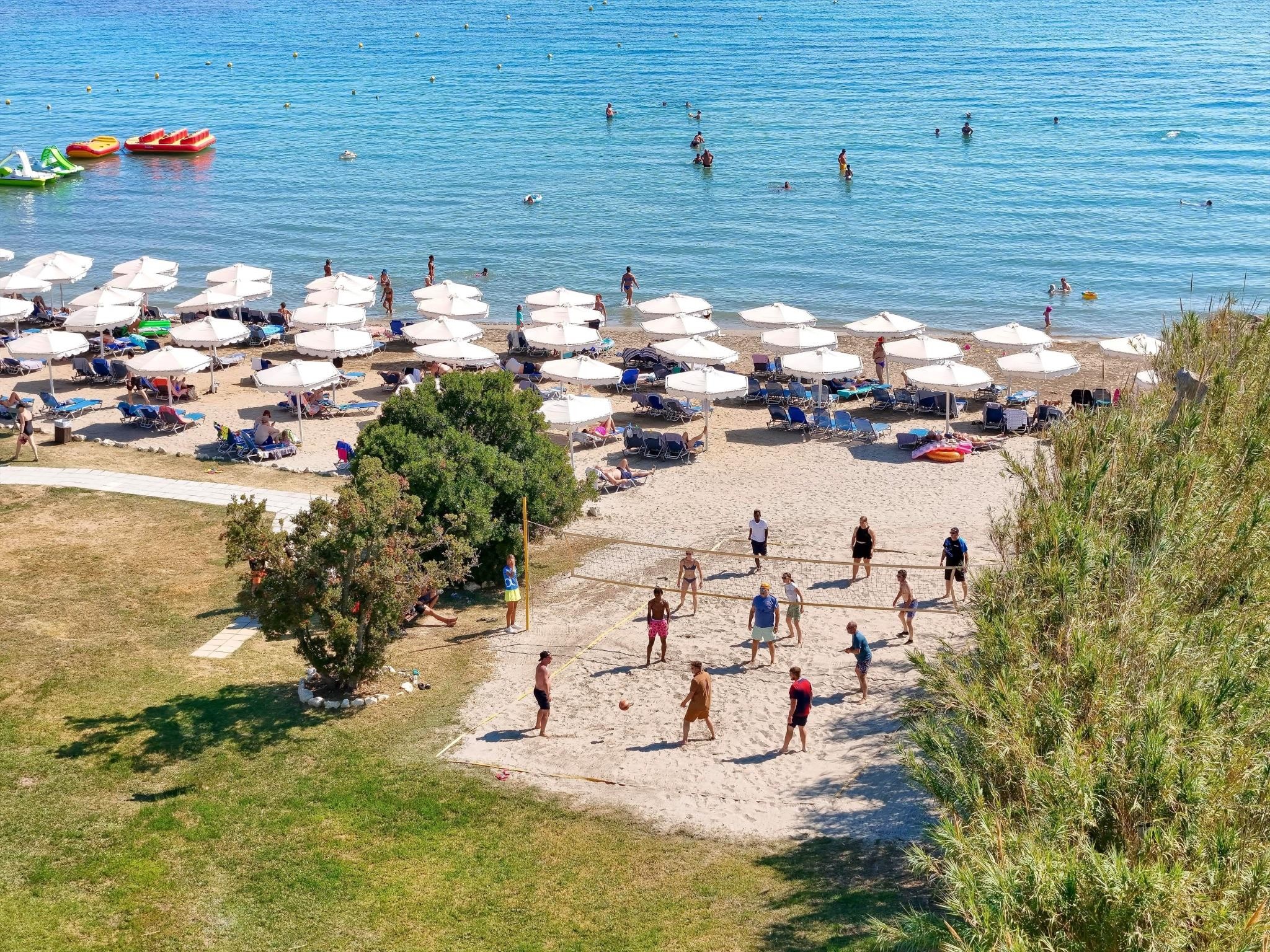 Roda Beach Resort & SPA 33