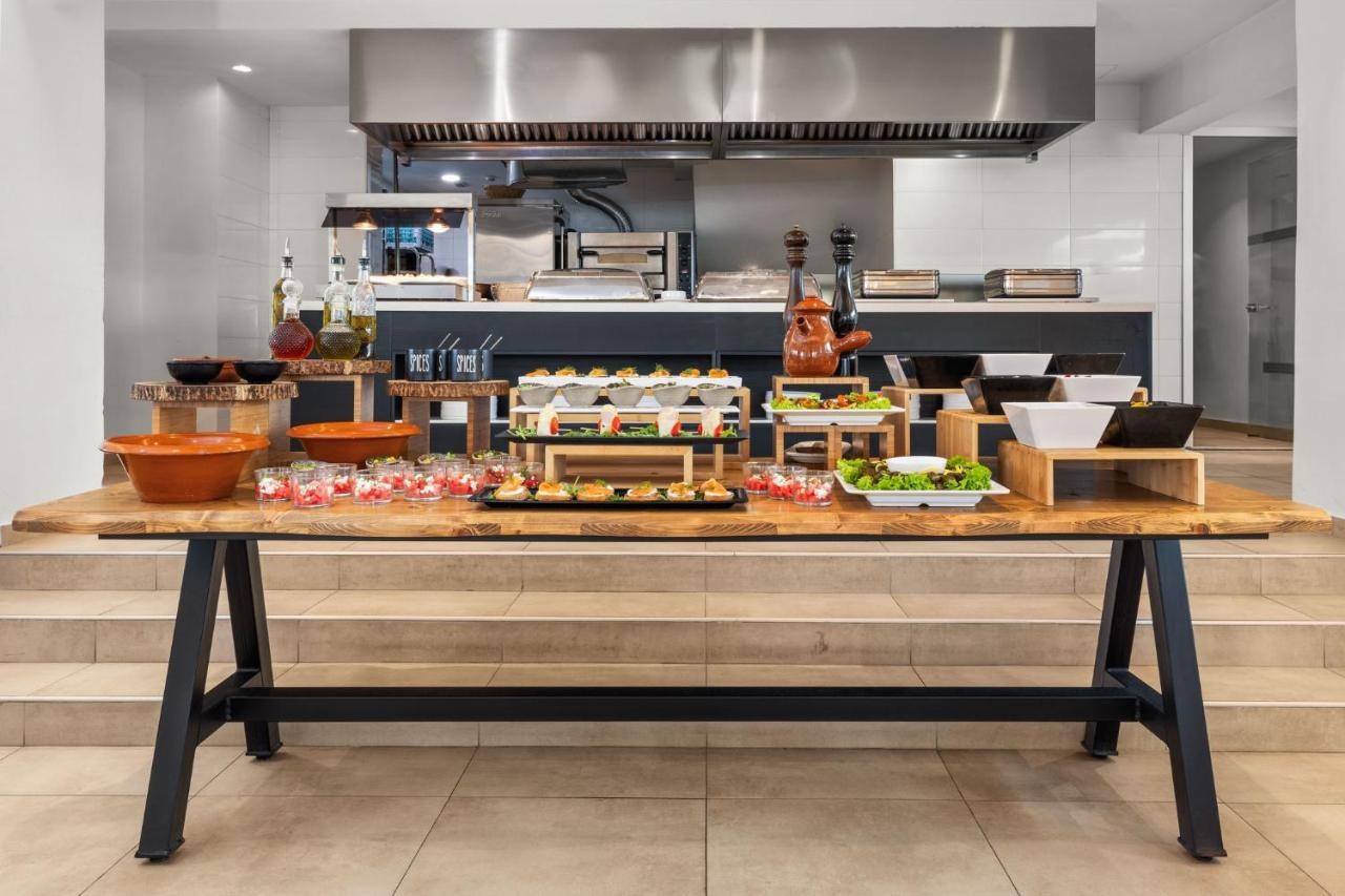 Cabana Blu Lifestyle Boutique hotel & Suites 8