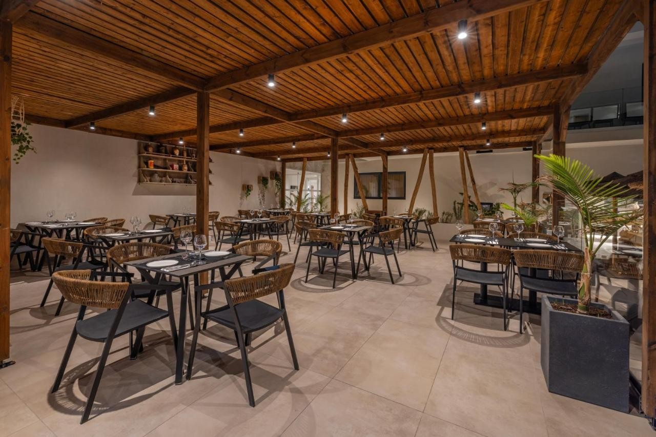 Cabana Blu Lifestyle Boutique hotel & Suites 6