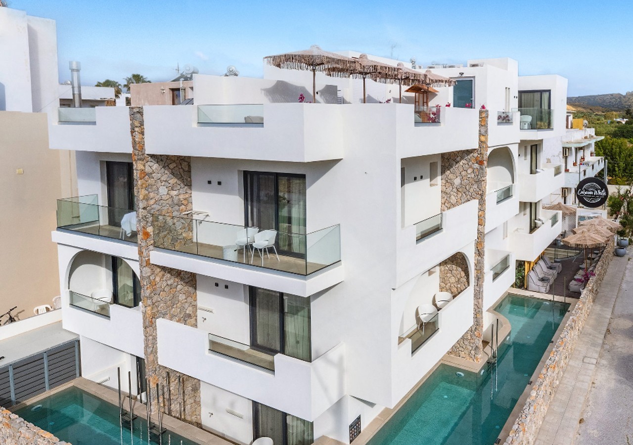 listing card gallery