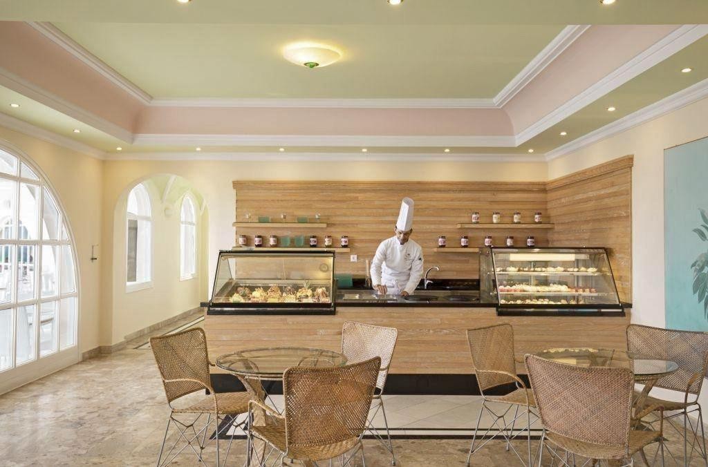 Canvas by Mitsis Family Village 6