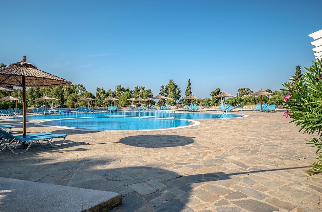 Evripides Village 15