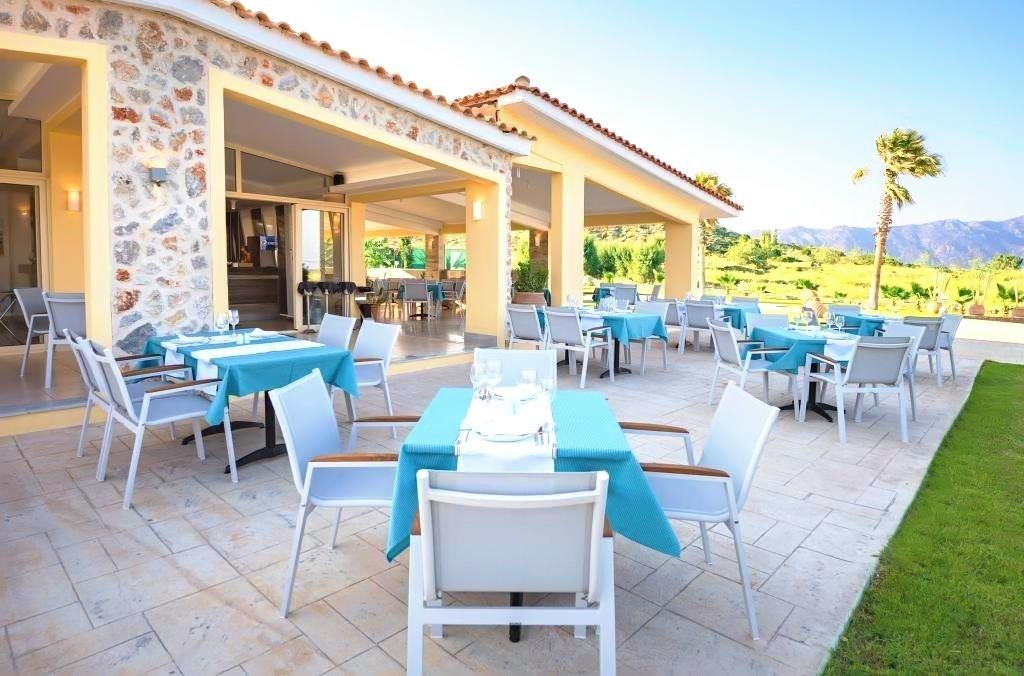 Grand Blue Beach Hotel 6