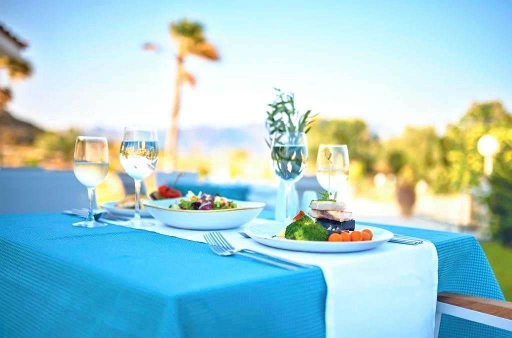 Grand Blue Beach Hotel 7