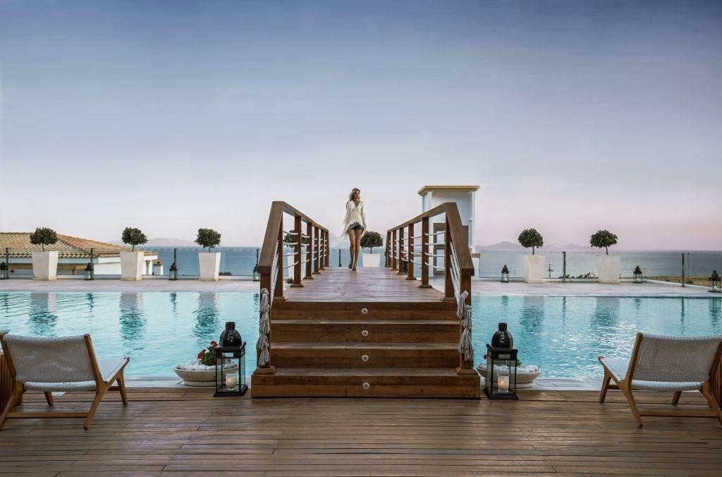 MITSIS SELECTION BLUE DOMES 3