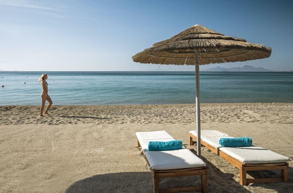 MITSIS SELECTION BLUE DOMES 11