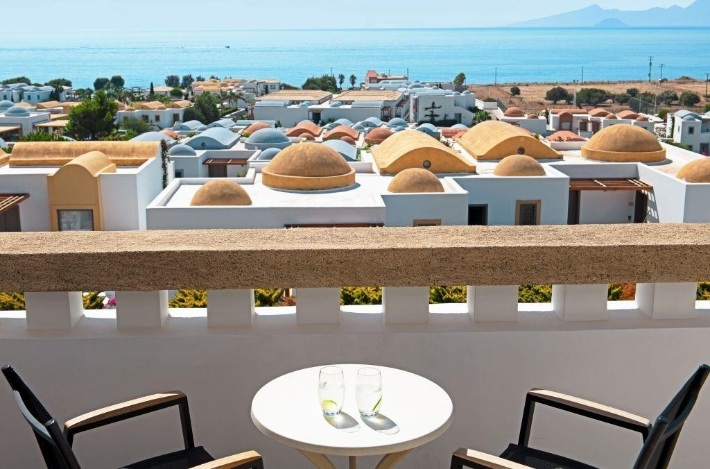 MITSIS SELECTION BLUE DOMES 16