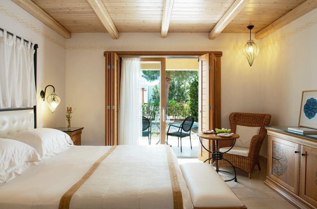 MITSIS SELECTION BLUE DOMES 4