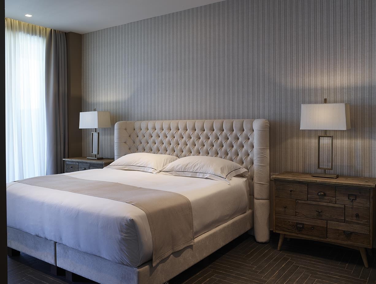 Pelagos Suites Hotel