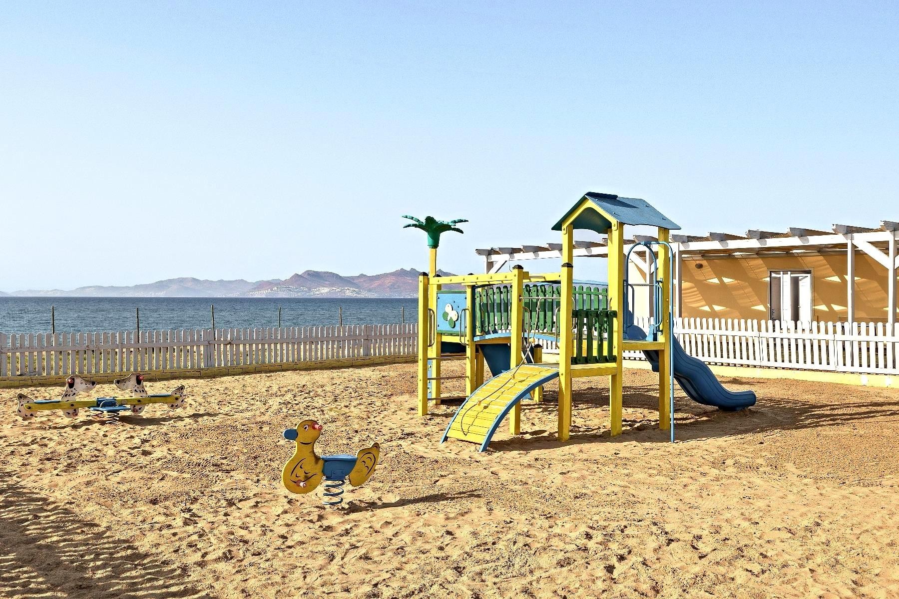 White Olive Marine Aquapark 16