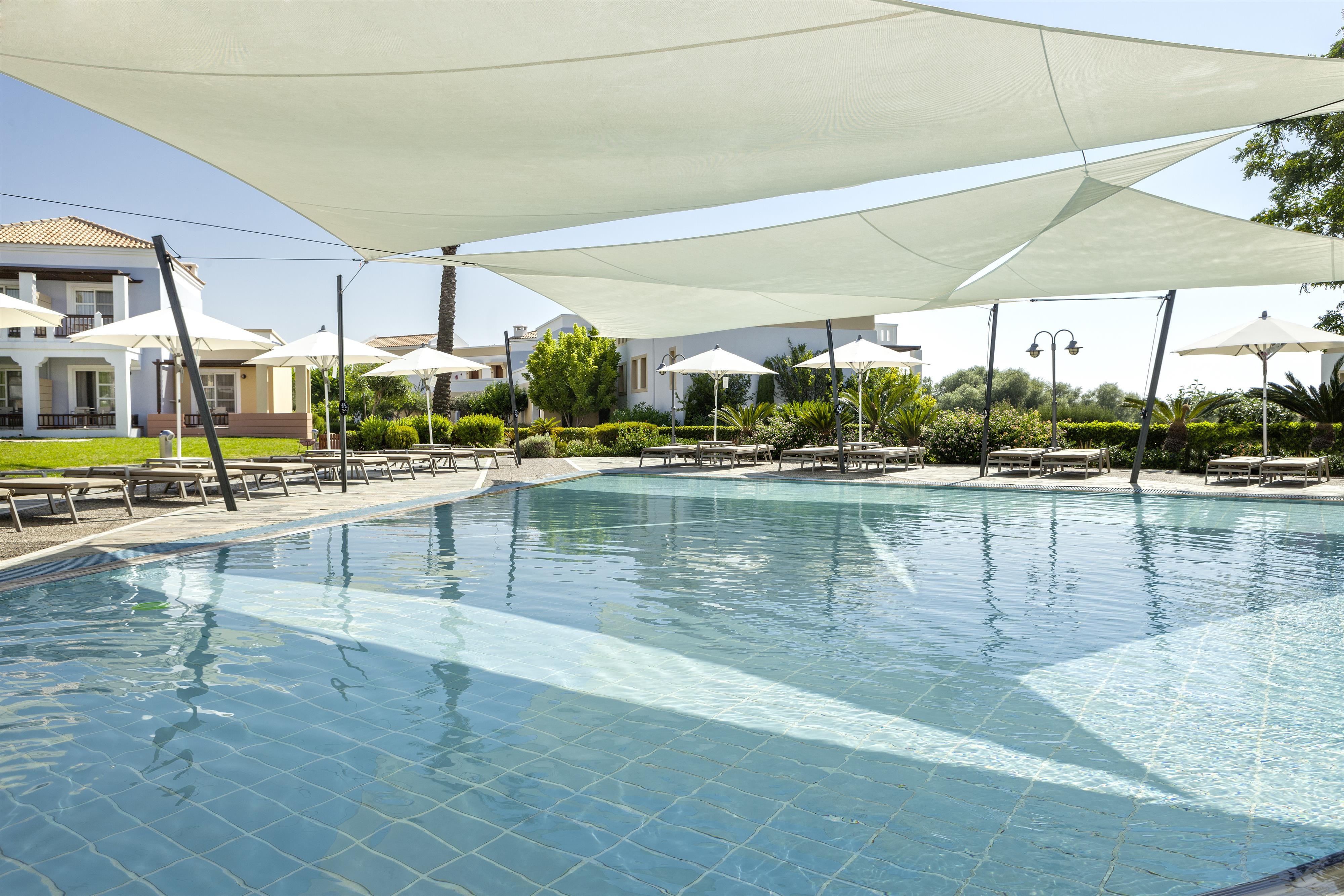 Neptune Luxury Resort 23