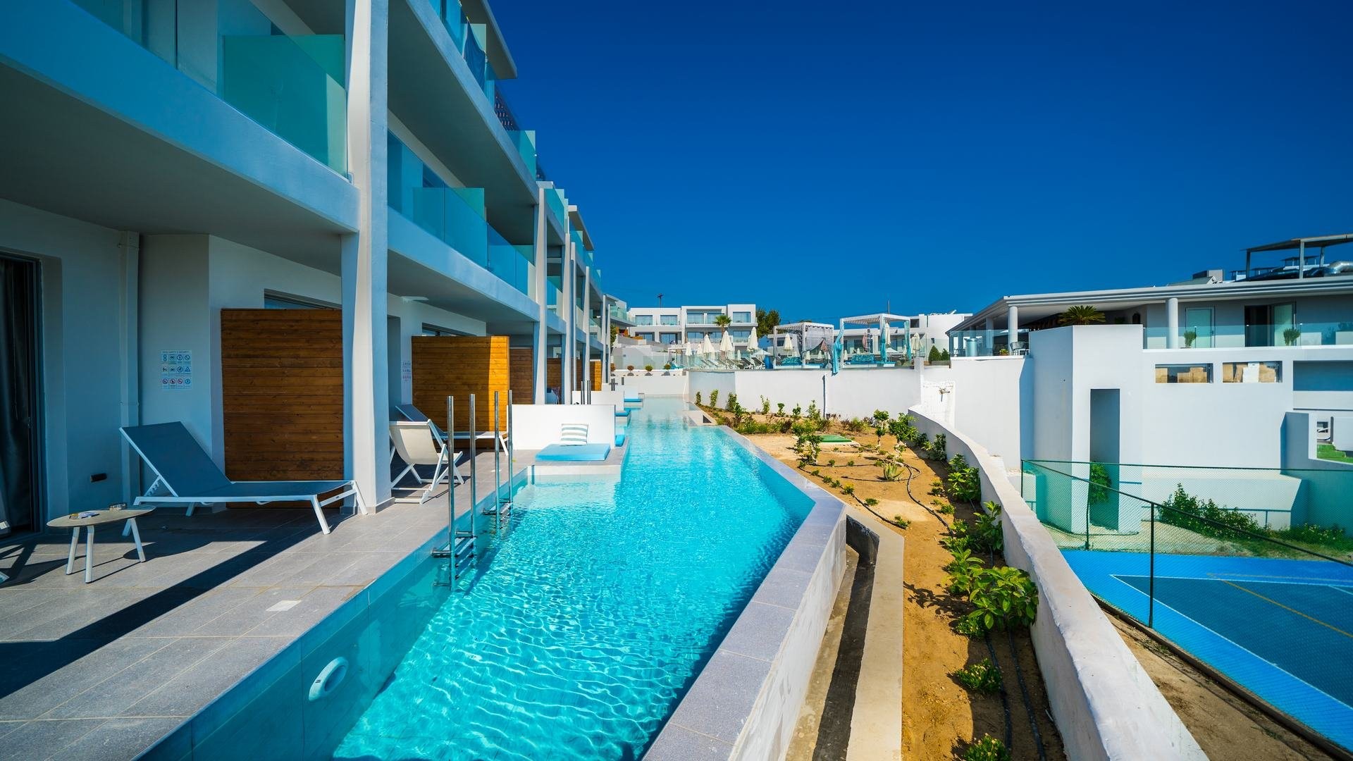 HARMONY CREST RESORT& SPA