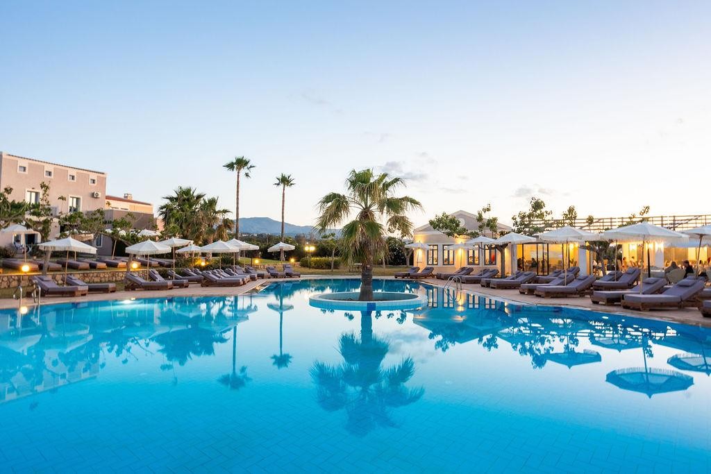 Emerald by Azul Collection 32