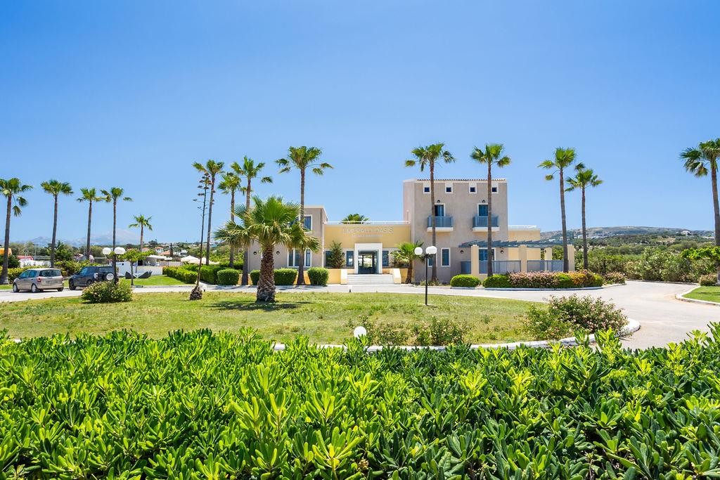 Emerald by Azul Collection 36