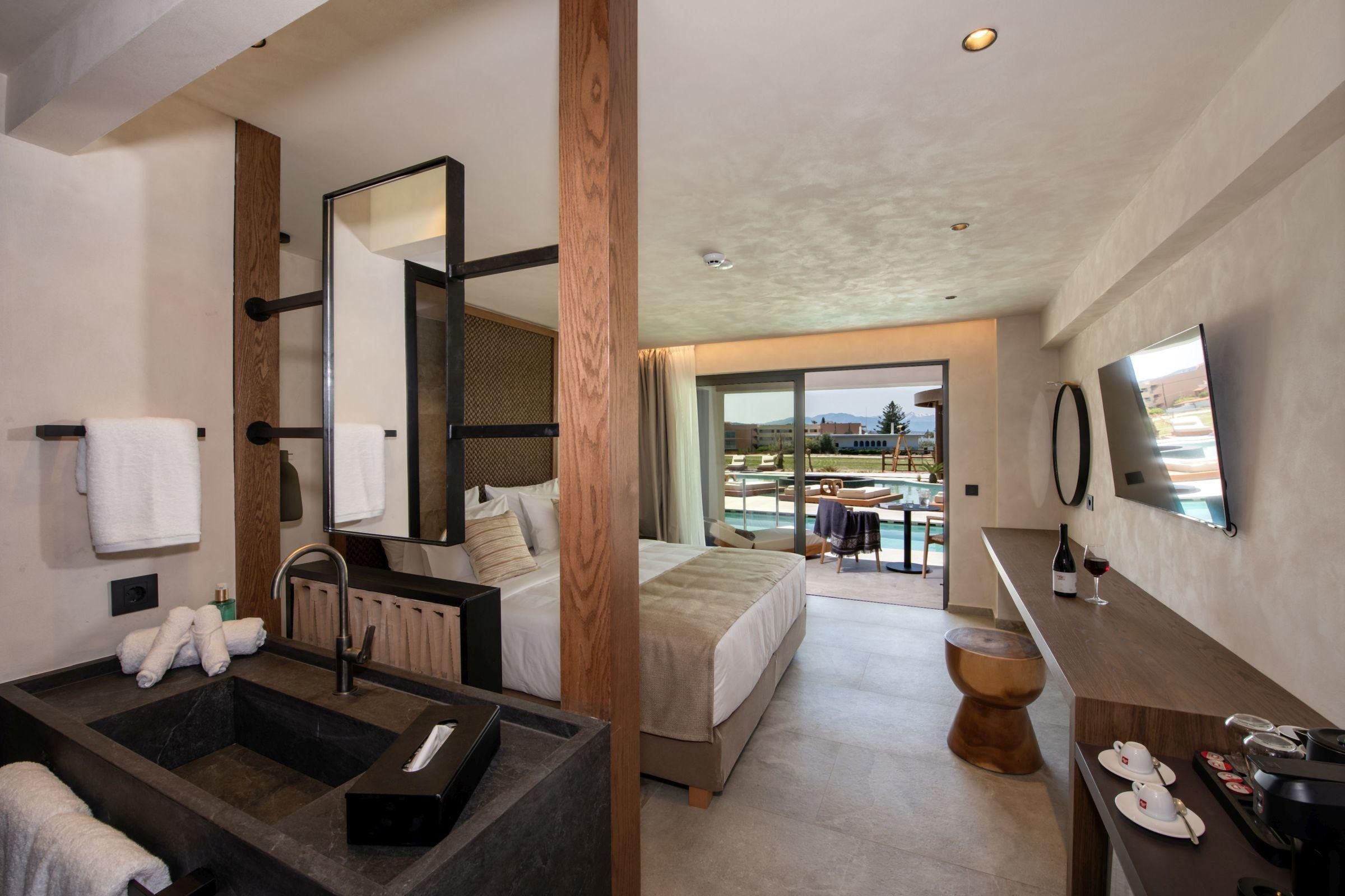 Nalu Resort And Spa 12