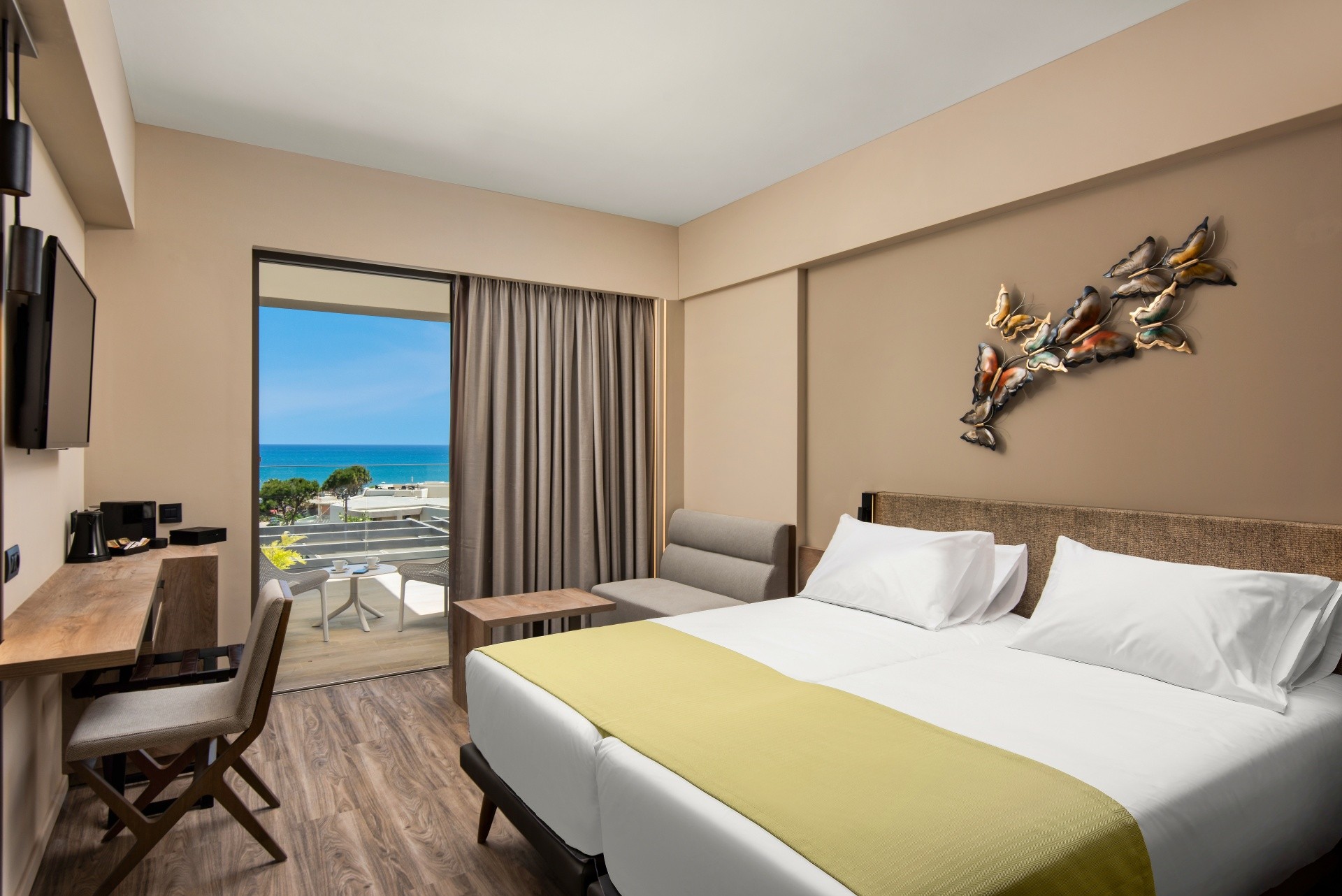 Atlantica Amalthia Beach Resort 8