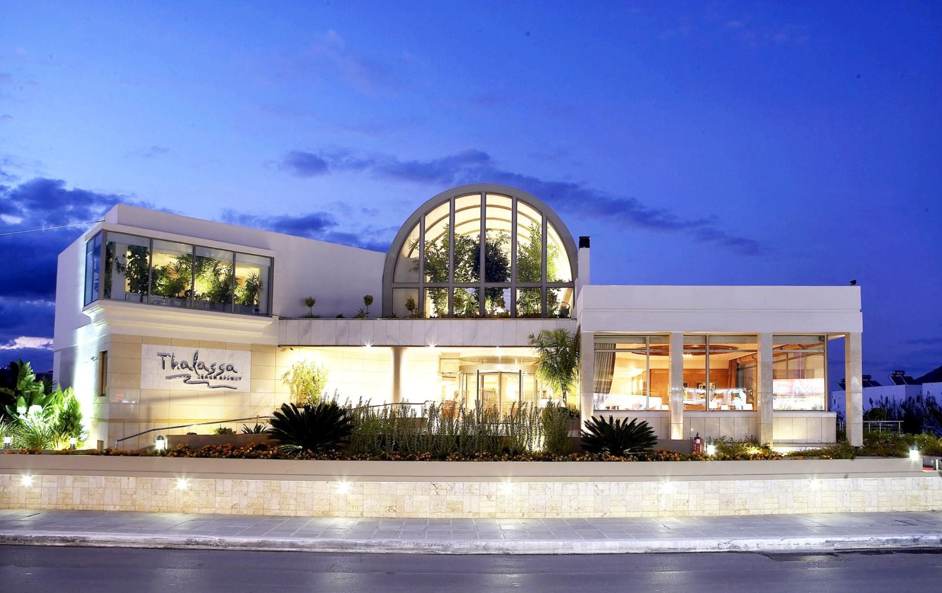 Thalassa Beach Resort 14