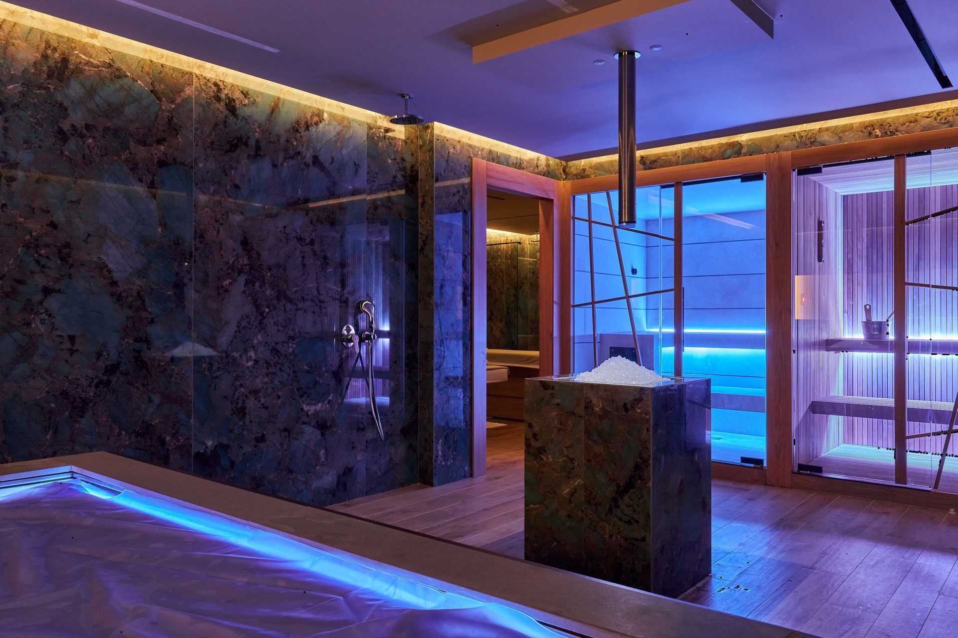 Castello Infinity Suites 22