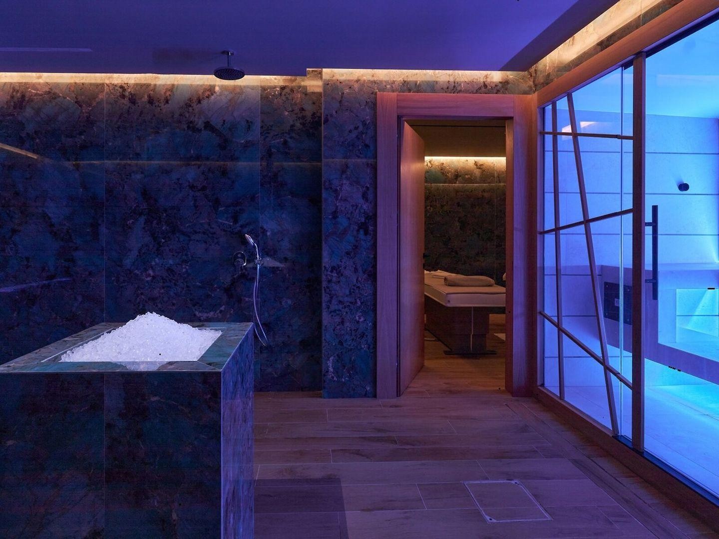 Castello Infinity Suites 23