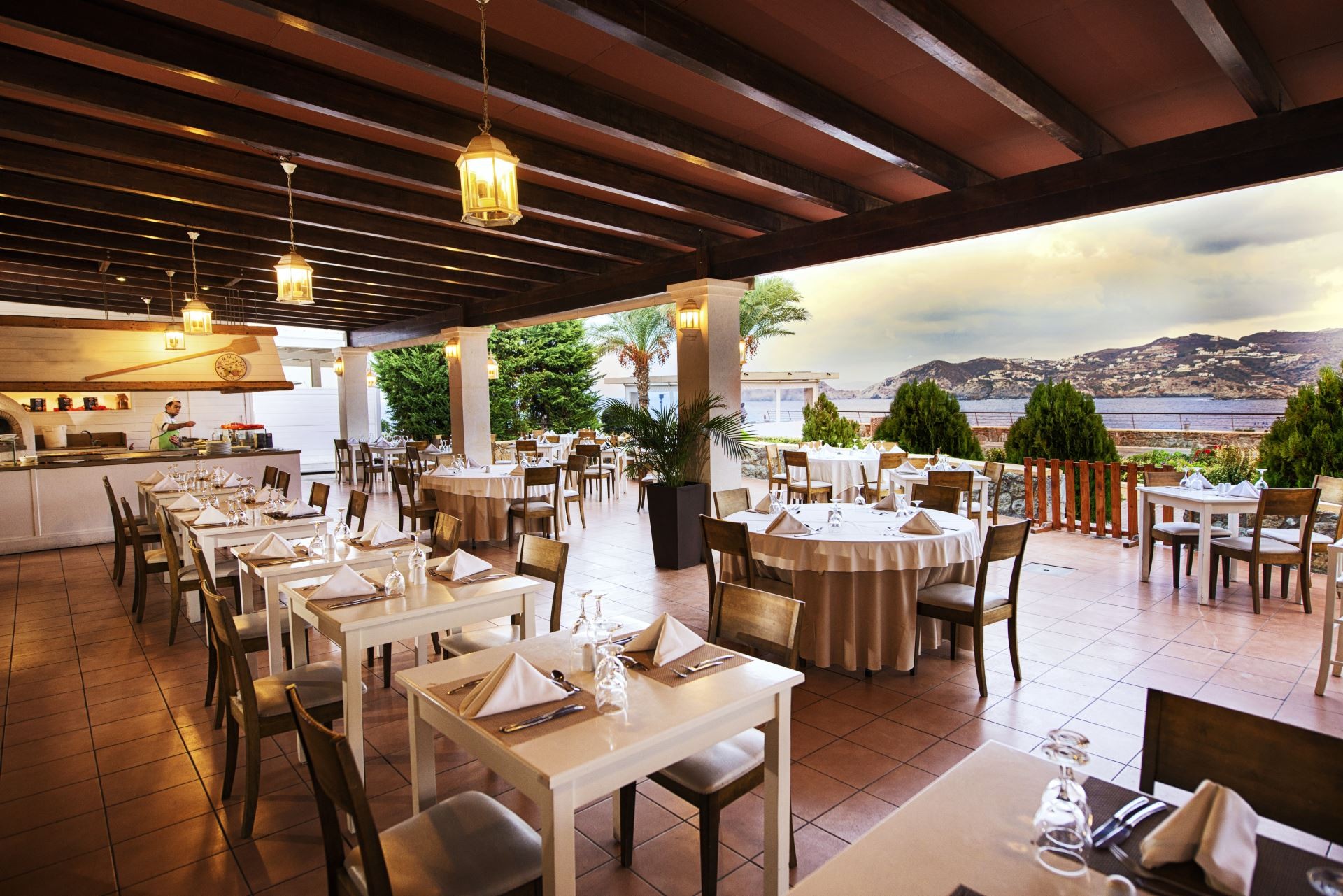 CHC Sea Side Resort & Spa 20