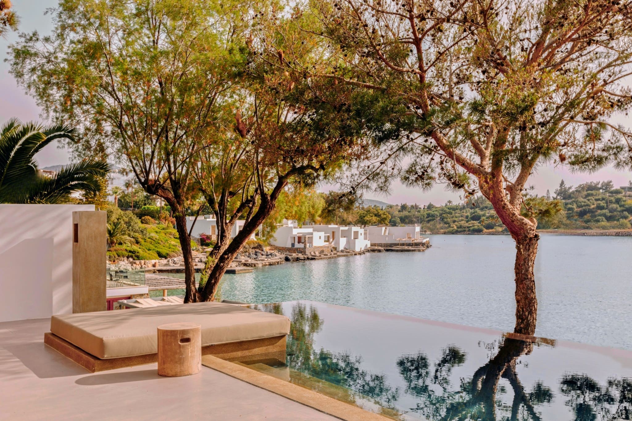 Minos Beach Art Hotel 20