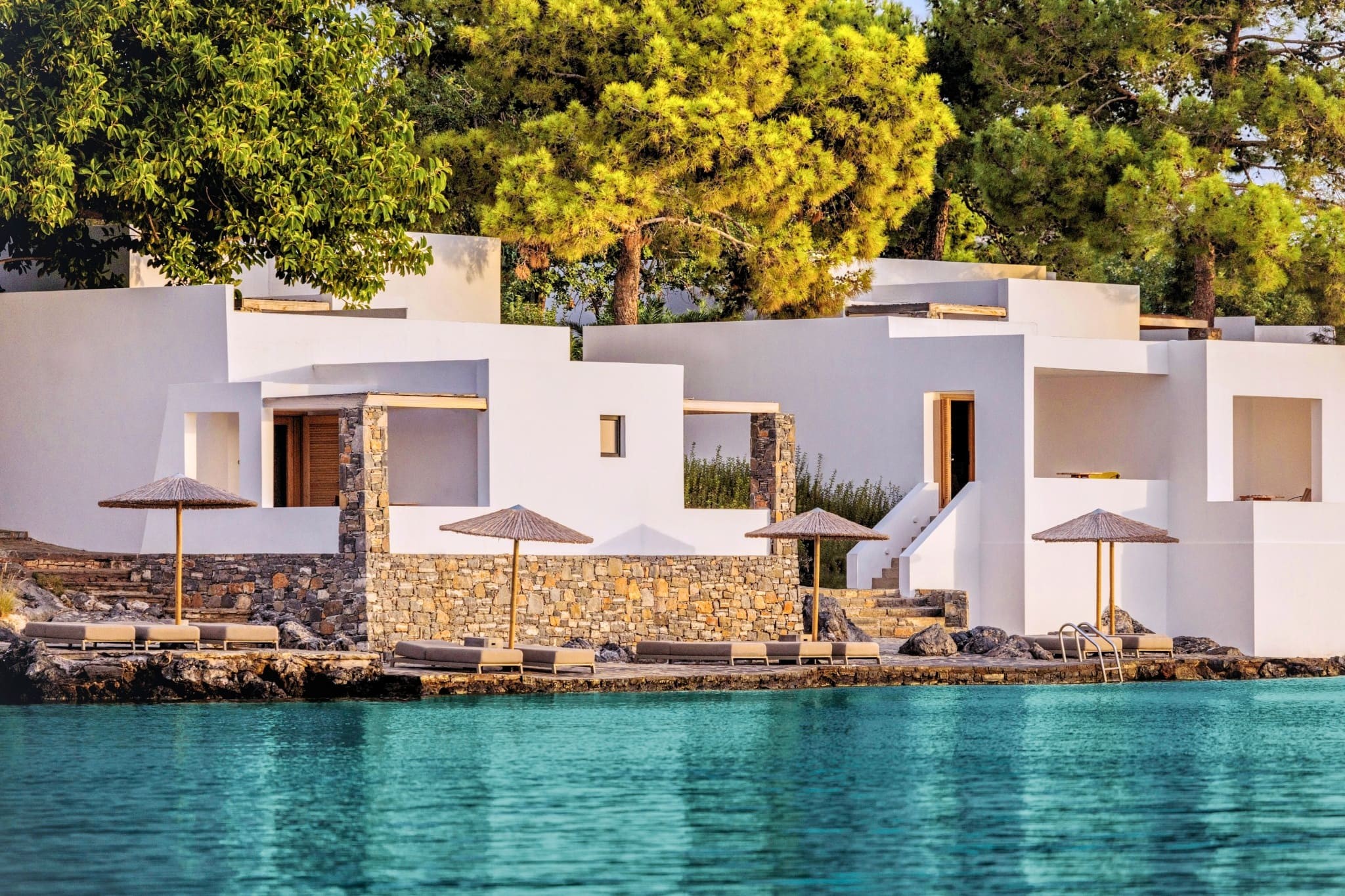 Minos Beach Art Hotel