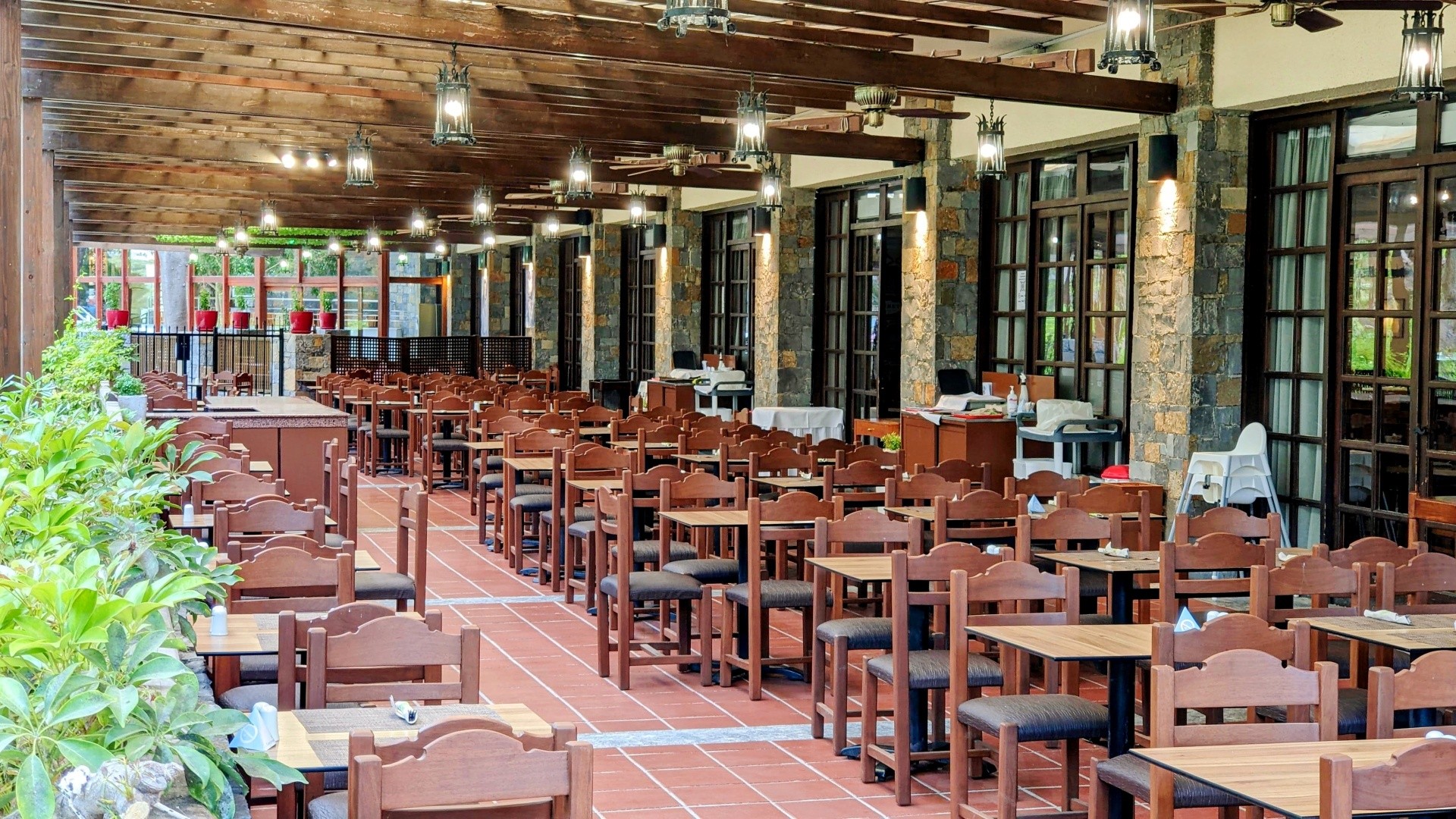 Apollonia Beach Resort & Spa 14