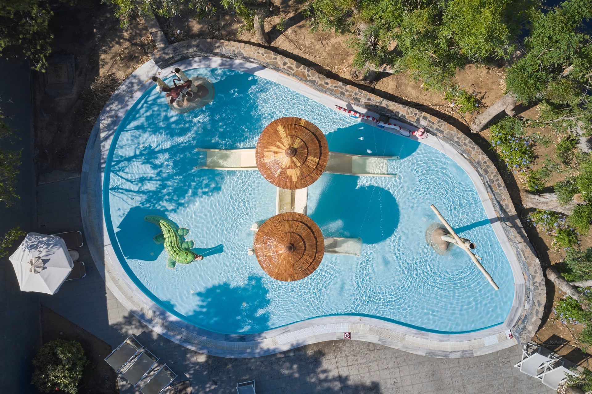 Atlantica Akti Zeus 23