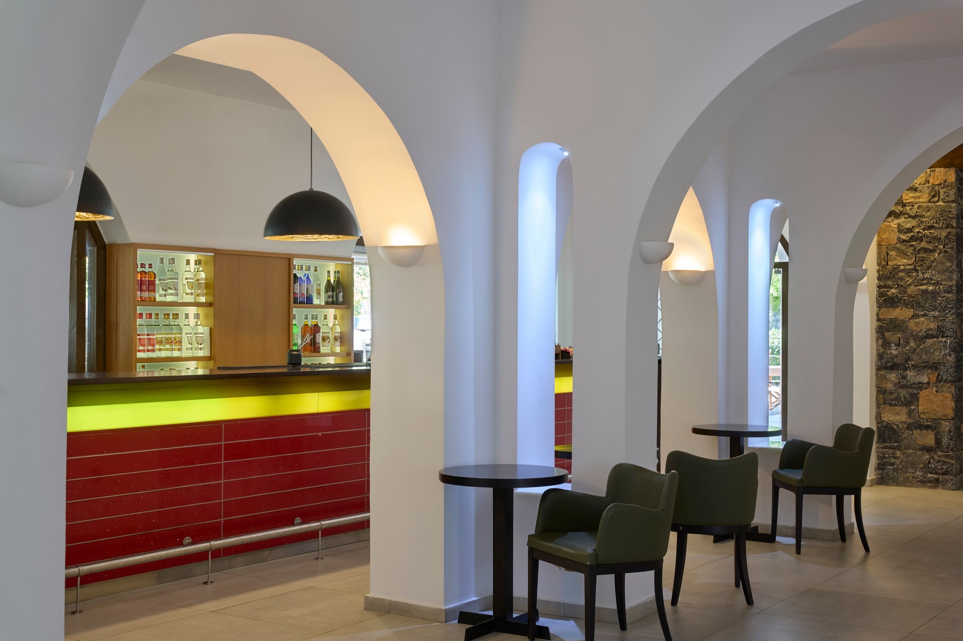 Atlantica Akti Zeus 16