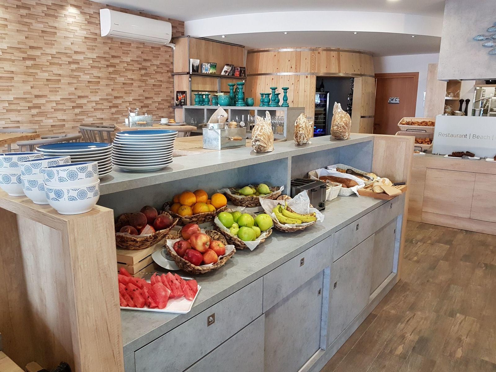 Yianna Caravel Suites 13